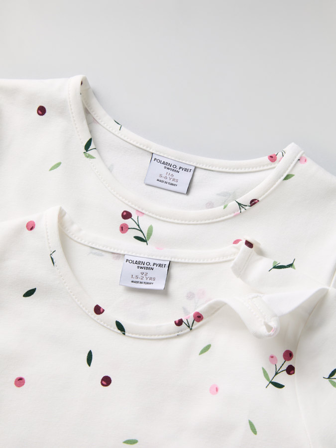 Langärmliges T-Shirt, geblümt