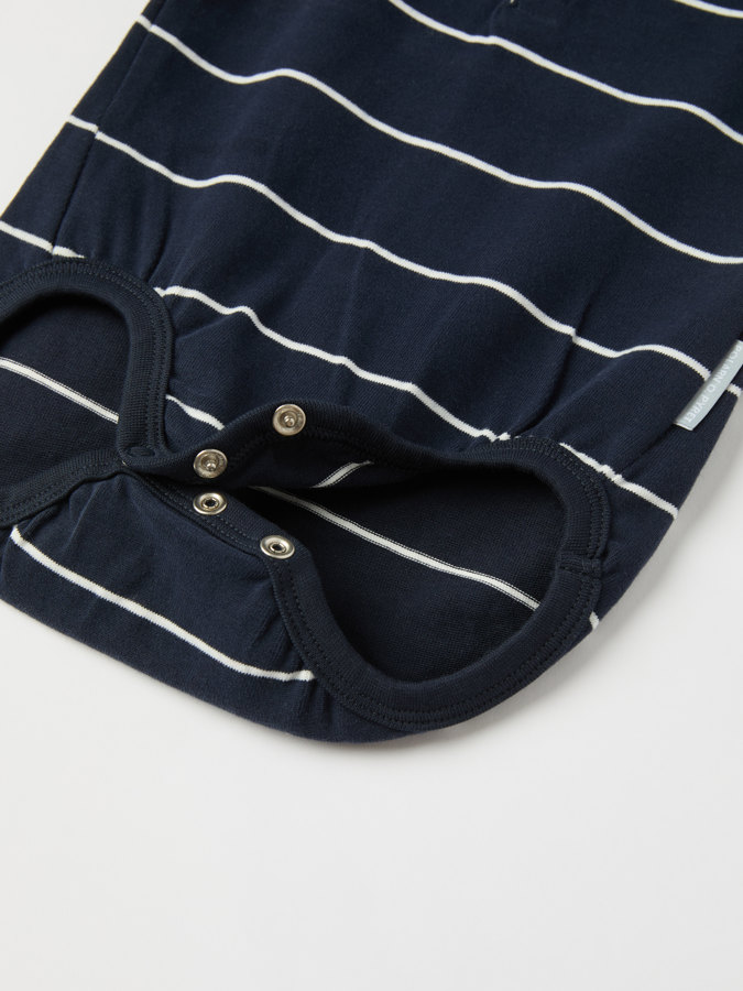 Body mit Kragen, gestreift Body mit Kragen, gestreift