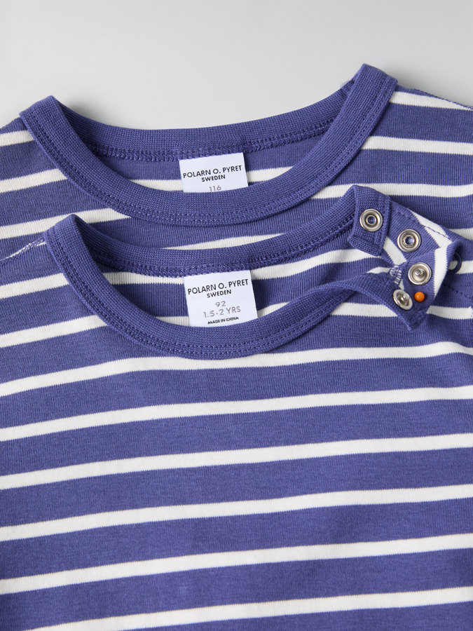 Langärmliges T-Shirt gestreift