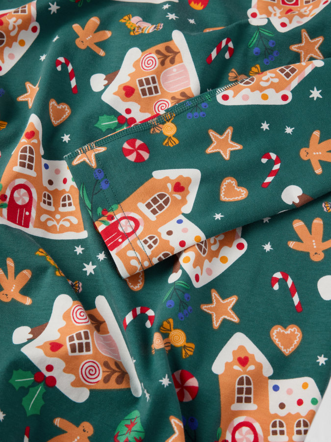 Schlafanzug für Erwachsene, Weihnachtsmotiv