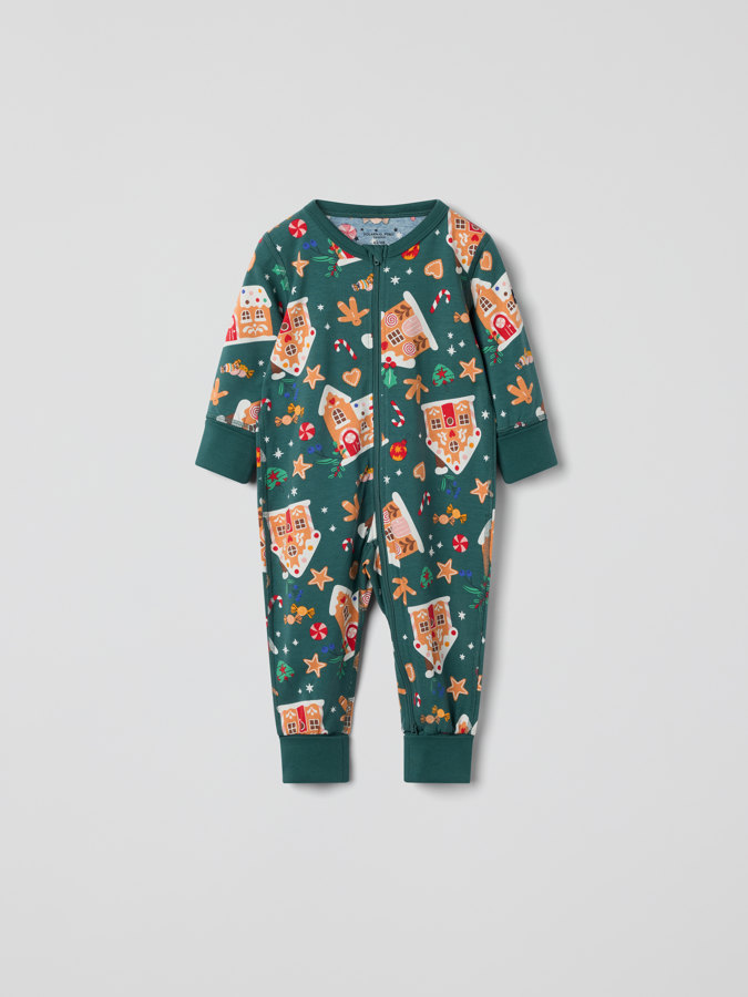 Weihnachtspyjamaoverall