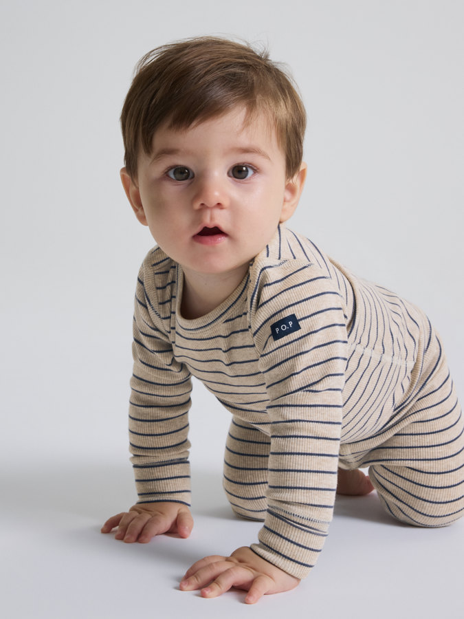 Rippstrick-body gestreift