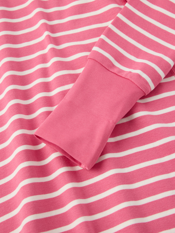 Nachthemd, gestreift