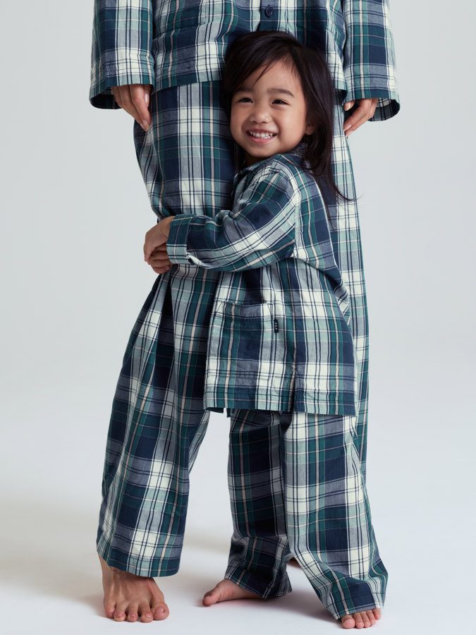 Zweiteiliger karierter Pyjama