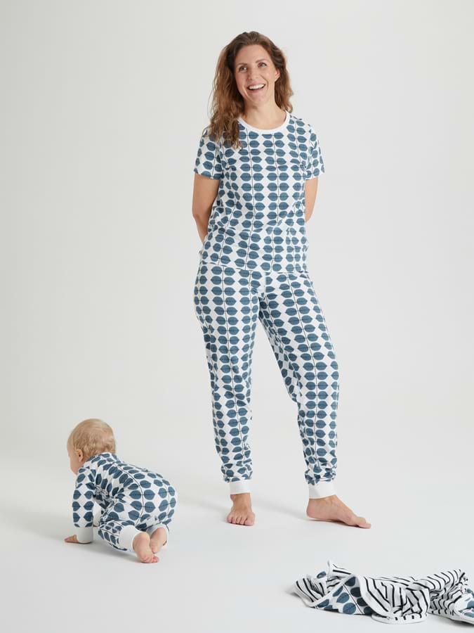 Kurzärmliger Schlafanzug für Erwachsene, Berså-Motiv